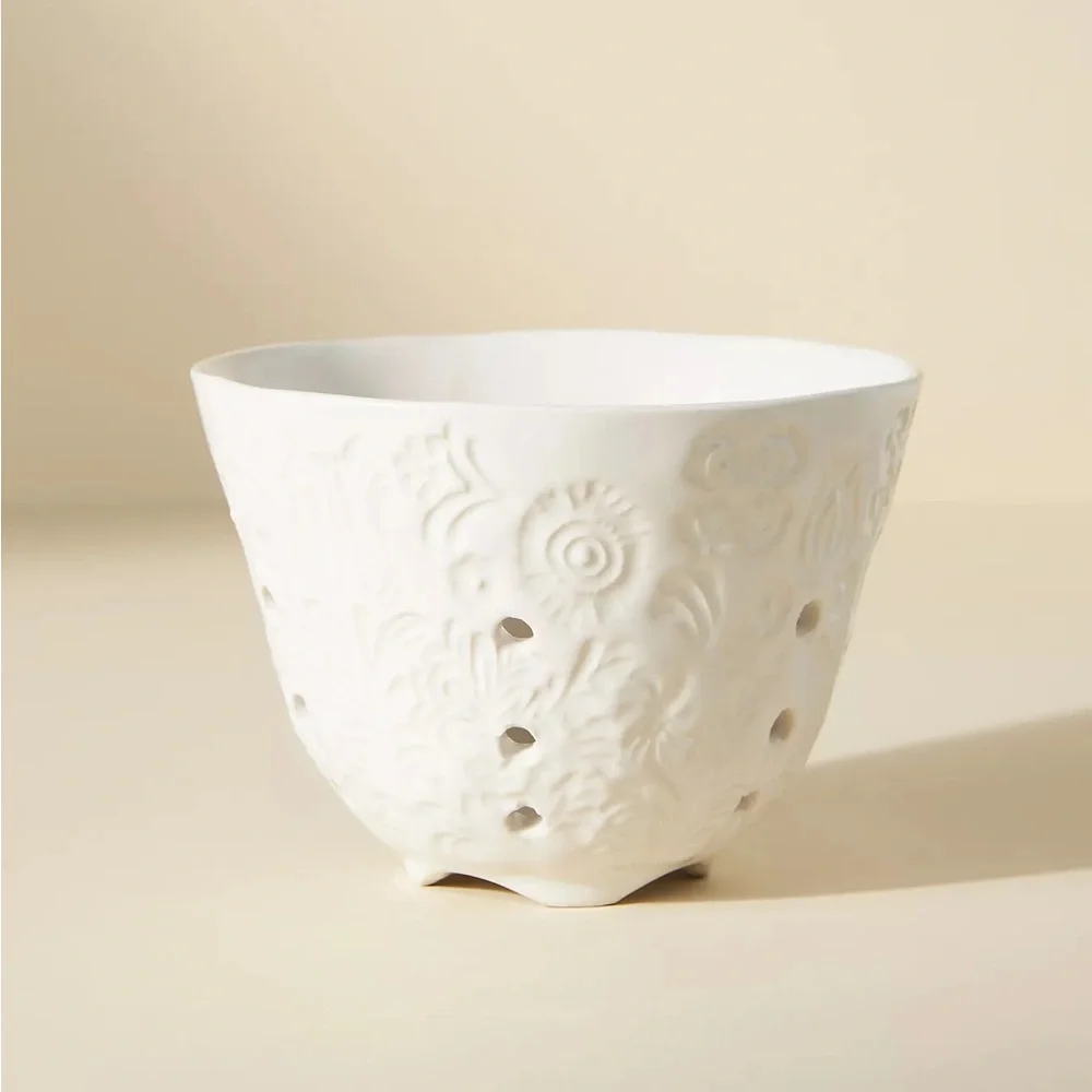 Anthropologie BRAND NEW, Thyra Berry Basket